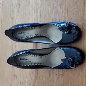 Boutique By Nordstrom Glossy Black Heels with Bow Accent Size 7.5